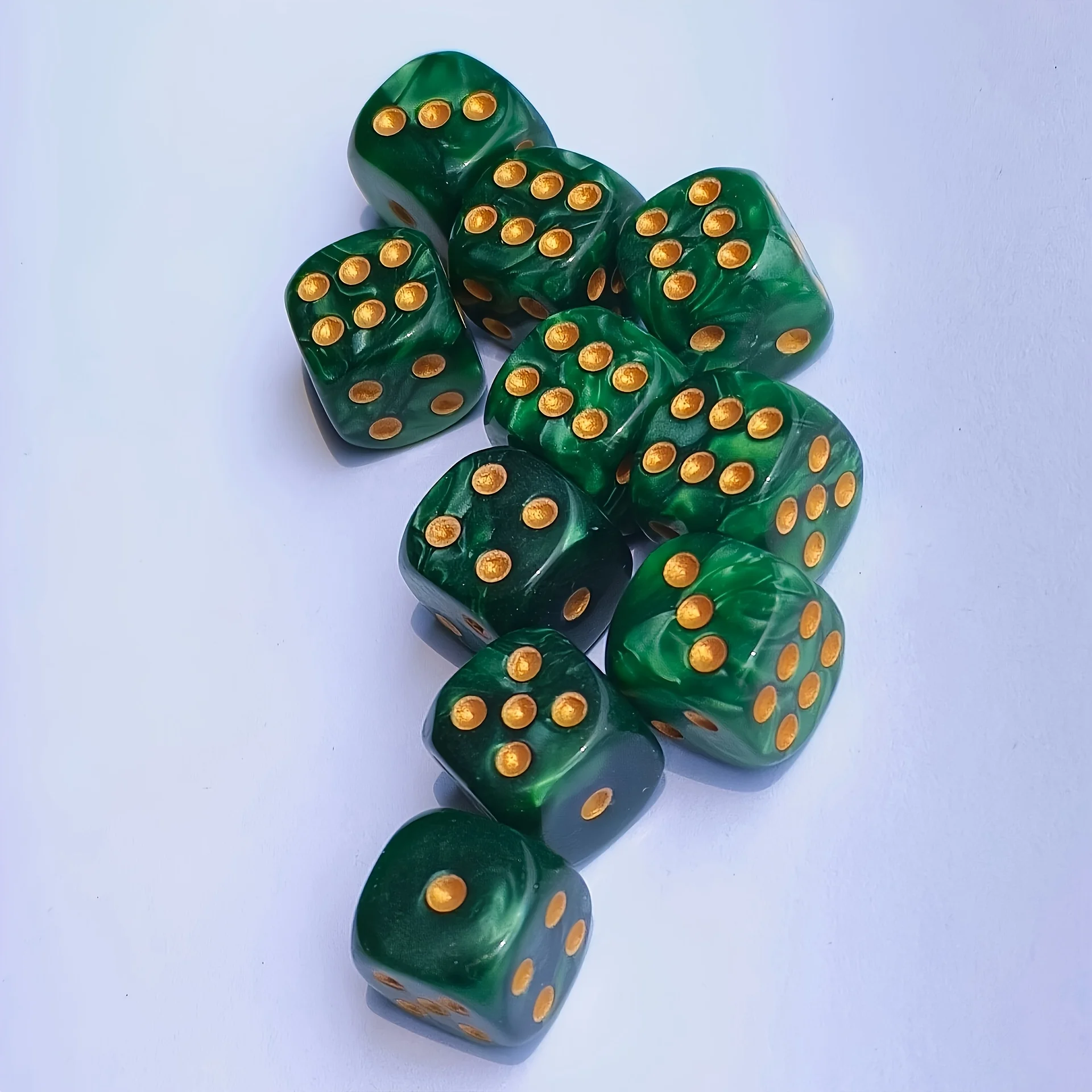 Board Game Arena - 10Pcs 12mm Pearl Swirl D6 Dice,